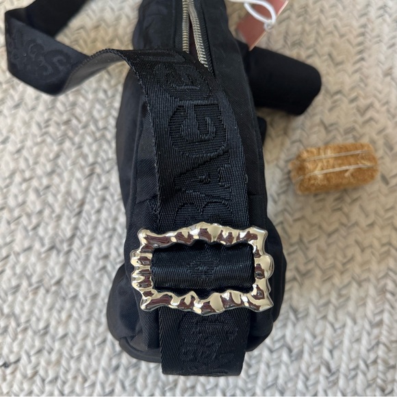 Baggy x Collina Strada Horse Bag - Picture 2 of 4